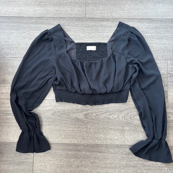 Altar'd State Tops - Altar'd State Black Longe Sleeve Crop Top